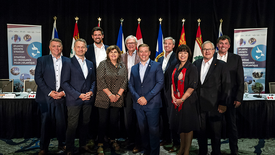 Le 25 juillet 2022 – Des ministres fédéraux et des premiers ministres provinciaux à St. John’s (T.-N.-L.) pour la réunion du Comité de direction de la Stratégie de croissance pour l’Atlantique afin de discuter des résultats à ce jour et d’annoncer de nouvelles initiatives.