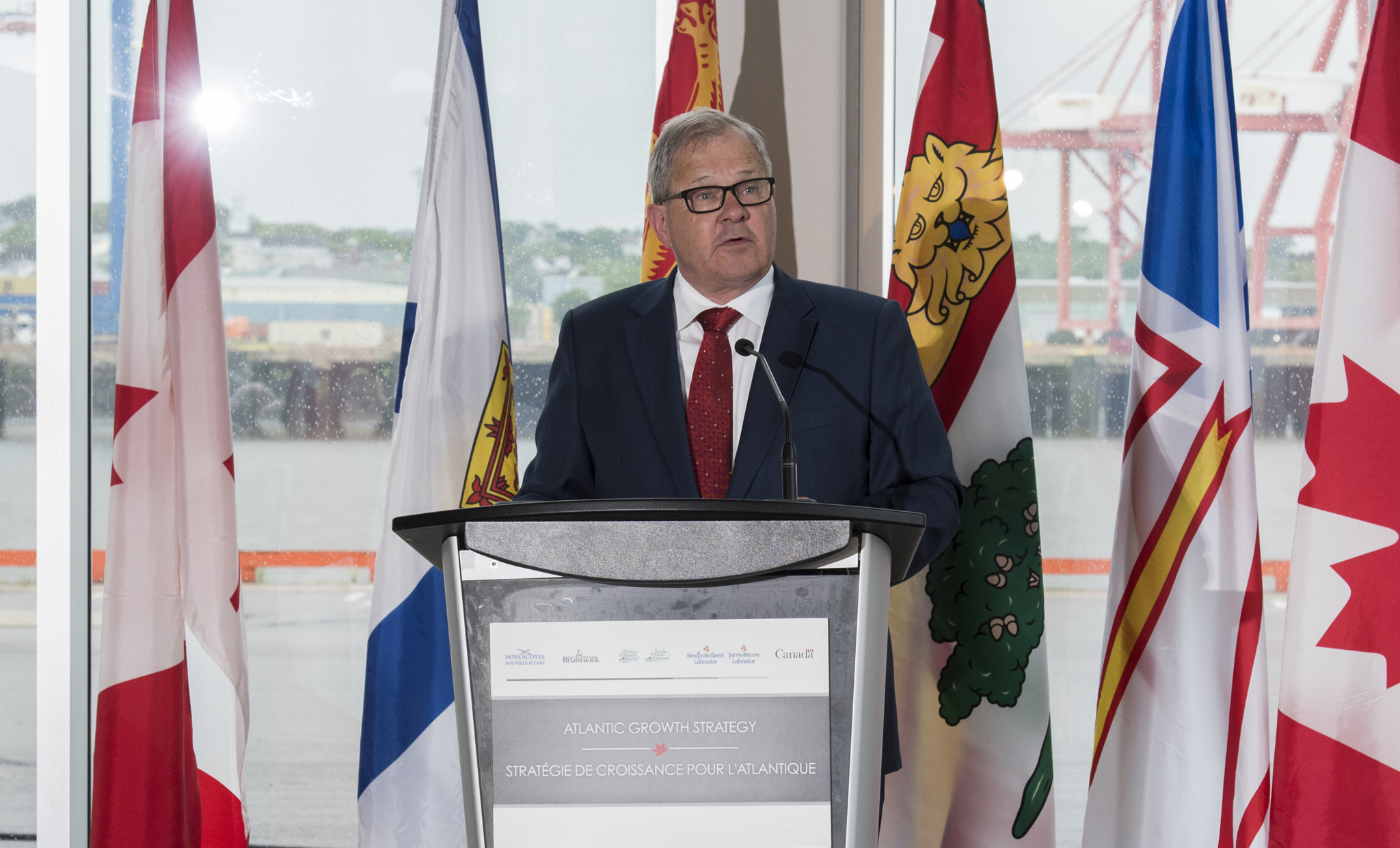 July 4, 2017 - The Honourable Lawrence MacAulay, Minister of Agriculture and Agri-Food, and member of the Atlantic Leadership Committee, shares what the new Atlantic Trade and Investment Growth Strategy, announced in Saint John, New Brunswick, means for the seafood, agriculture, and food and beverage sectors.