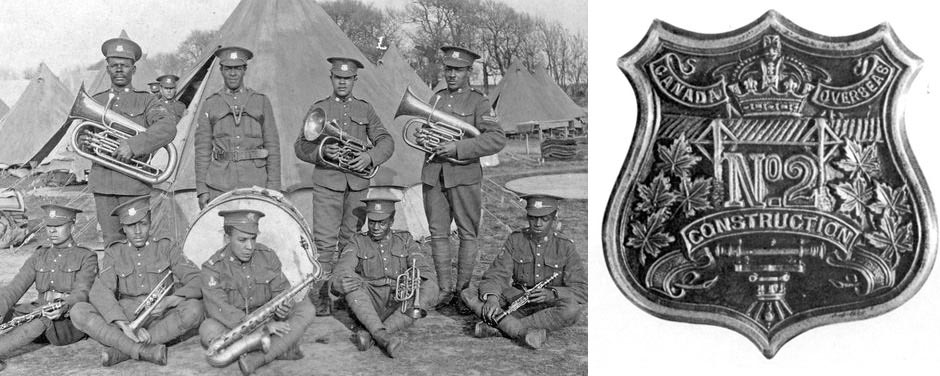 Diapositive - Membres du 2e bataillon de construction avec des instruments de musique (à droite) et l'insigne de l'unité (à gauche)