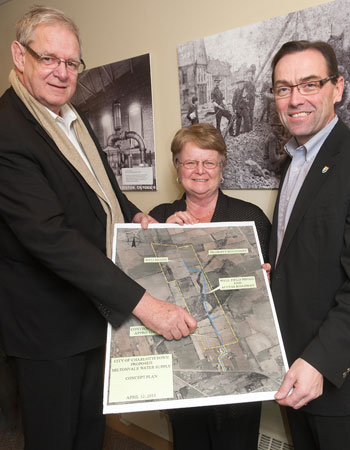 From left to right: Charlottetown City Councilor Edward Rice, the Honourable Gail Shea and the Honourable Robert S. Vessey