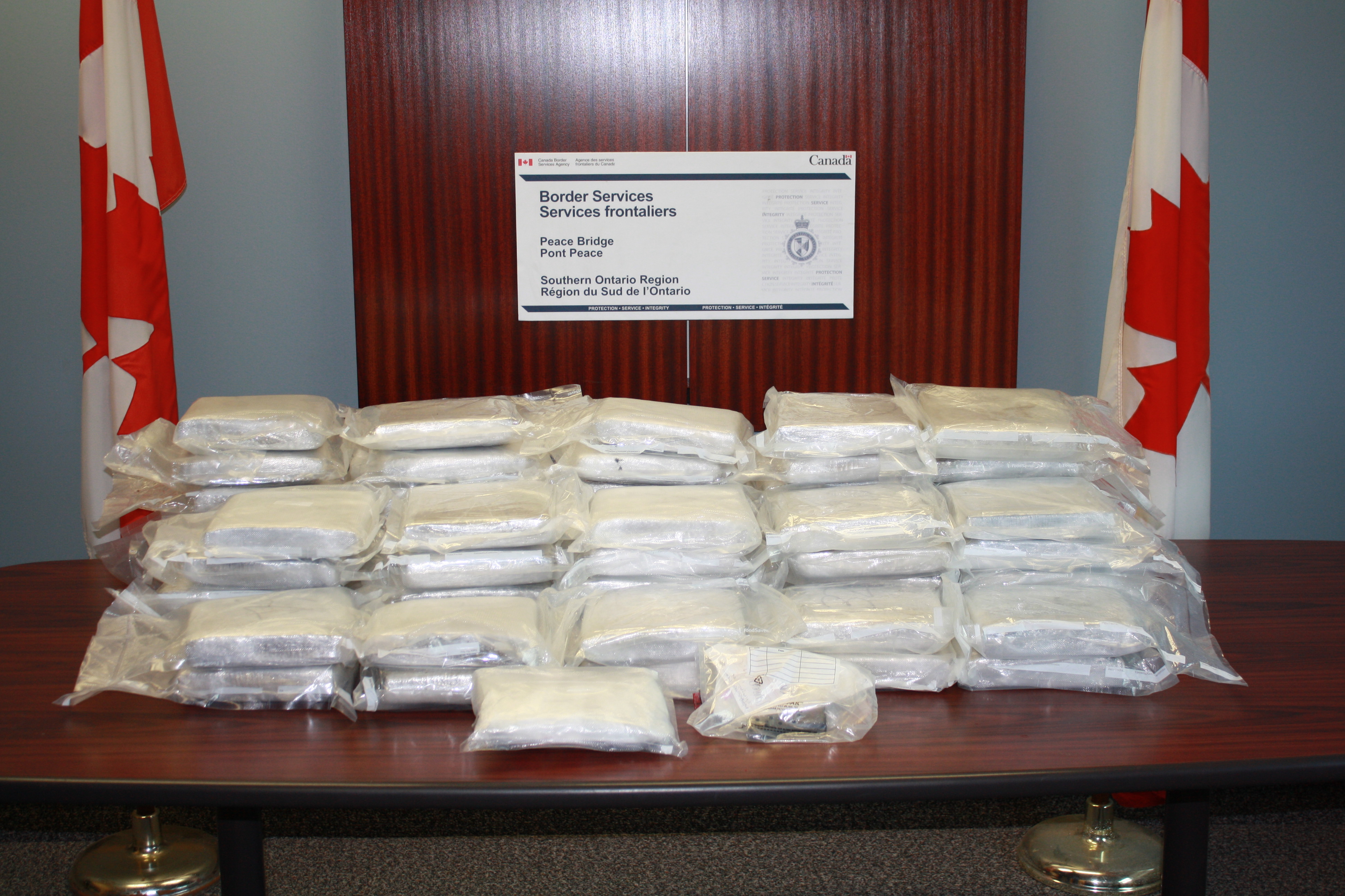 73 kg of marijuana seized at the Fort Erie Peace Bridge