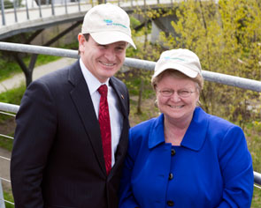 The Honourable Gail Shea, Minister of Fisheries and Oceans, and Andrew Saxton, MP for North Vancouver, visited the MacKay Creek site in North Vancouver that benefited from Recreational Fisheries Conservation Partnerships Program funding.