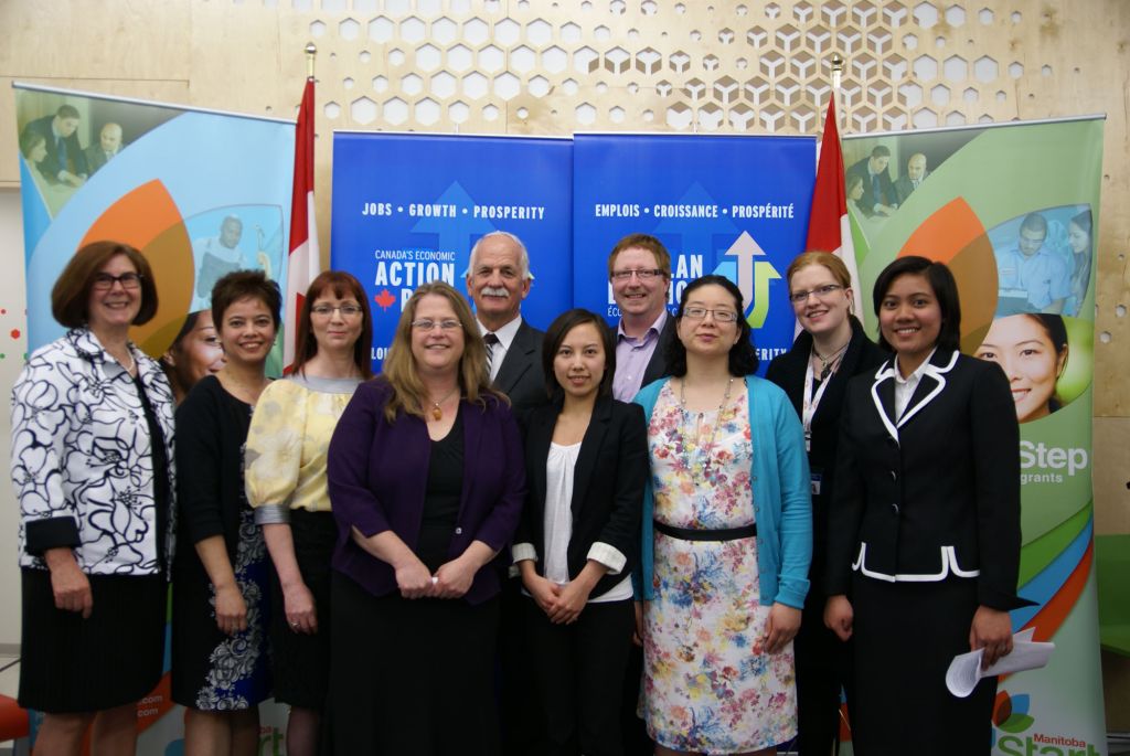 Minister Toews with participants.