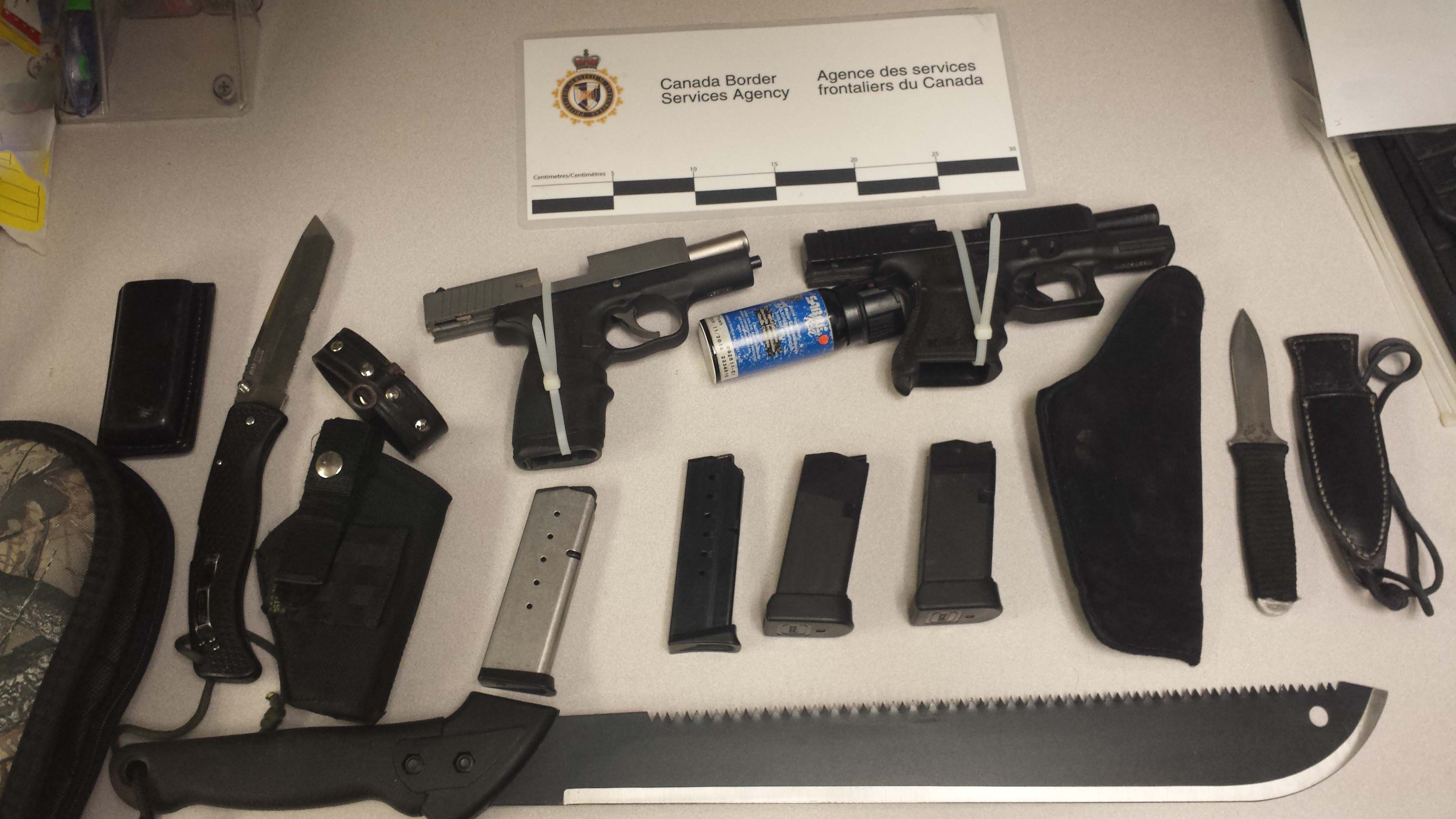 Firearms and weapons seized from Stuart Barry Persky at the Lansdowne port of entry on May 2, 2014.
