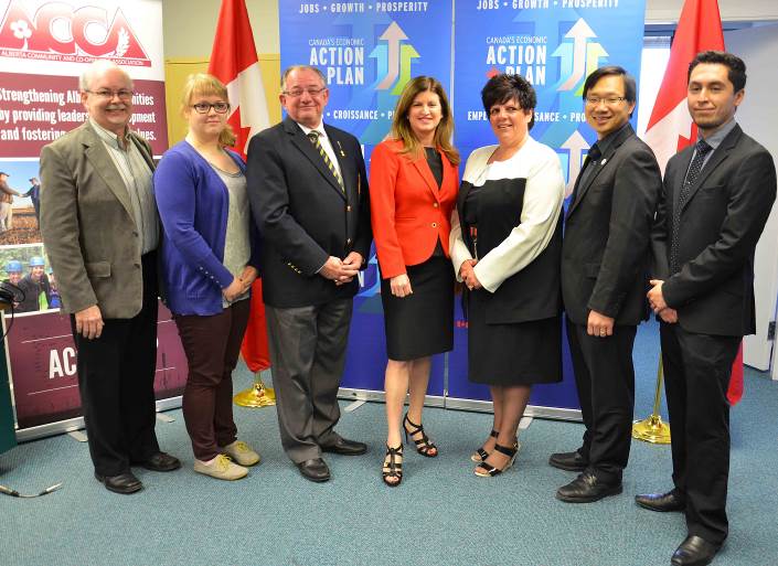 Mr. Rick Carlson, Program mentor from Design Pics; Ms. Lea Bignell, a recent graduate from the program and now a full-time employee with Design Pics; Mr. Ken Lemke, MLA for Stony Plain; The Honourable Rona Ambrose, Minister of Health, Regional Minister for Northern Alberta and Member of Parliament for Edmonton-Spruce Grove; Michele Aasgard, Executive Director of ACCA; Mayor William Choy and Mr. Pablo Herrera, a recent graduate from the program and now a full-time employee with Localize.