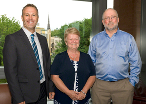 Joël Berthelot, President of the Regroupement des pêcheurs professionnels du sud de la Gaspésie (RPPSG), Minister Shea and O'Neil Cloutier, Executive Director of RPPSG.