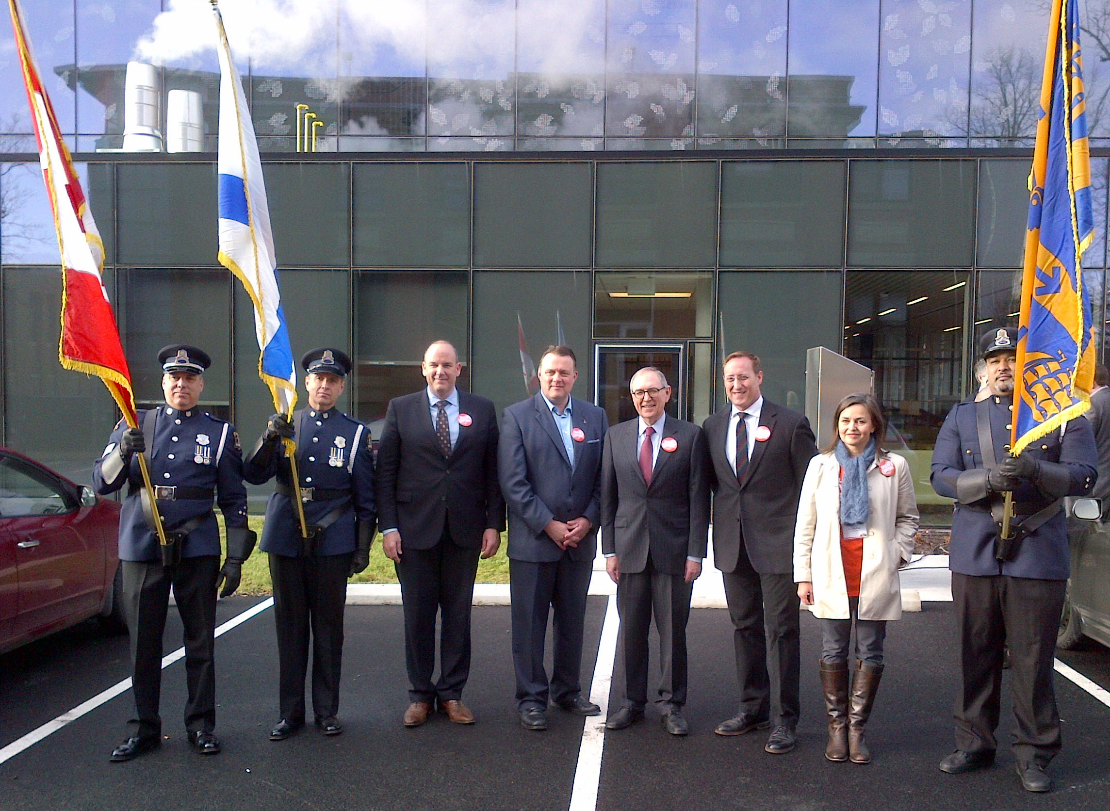 From left to right: Labi Kousoulis, Nova Scotia Minister of the Public Service Commission and Minister of Internal Services, Mike Savage, Mayor of Halifax Regional Municipality, Paul Bennett, Halifax Central Library Board Chair, Peter MacKay, Member of Parliament for Central Nova, Regional Minister for Nova Scotia and Minister of Justice and Attorney General of Canada and Äsa Kachan, Chief Librarian and CEO of the Halifax Central Library.