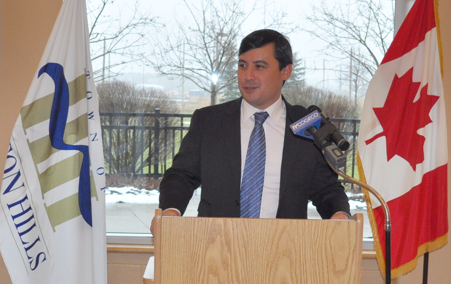 Michael Chong, député de Wellington¿Halton Hills, a célébré l'achèvement de travaux de resurfaçage de deux routes locales de la ville de Halton Hills.