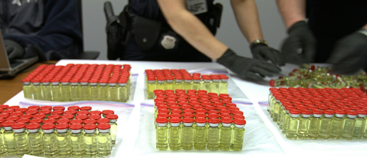 The itemizing and logging of seized steroids by CBSA officers.