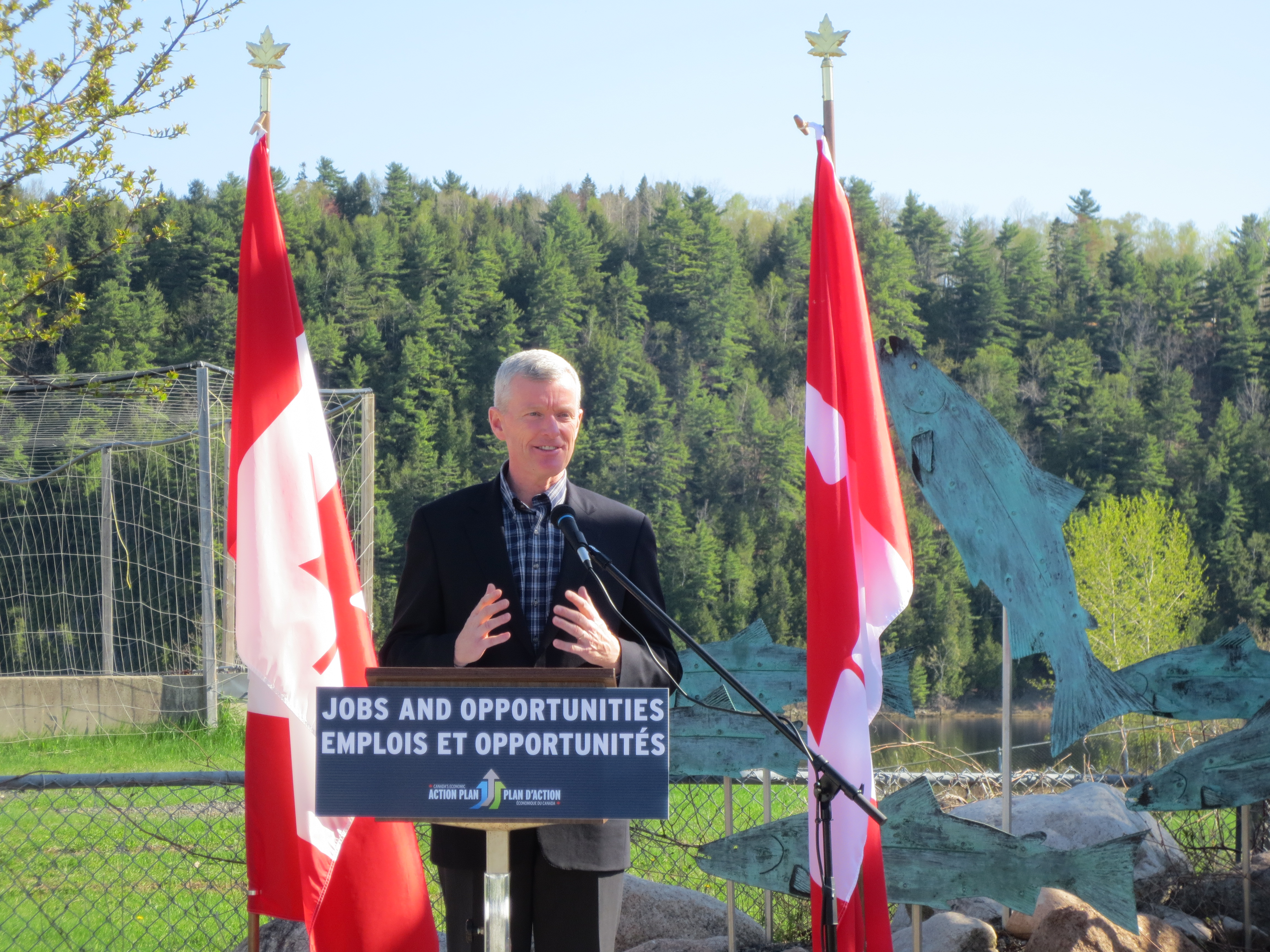 Mike Allen, Member of Parliment for Tobique ¿ Mactaquac on behalf of the Honourable Gail Shea, Minister of Fisheries and Oceans, announces over half a million dollars in repairs and upgrades for the Mactaquac Biodiversity Facility.