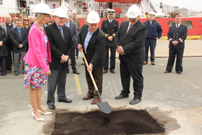 From left to right, Senator Marshall, Senator Doyle,  Minister Moore and A/AC Michael Ouelette, at the location where the new regional headquarters for the Canadian Coast Guard Atlantic in St. John¿s will be constructed. This new facility will replace the existing building that was originally built in 1962.