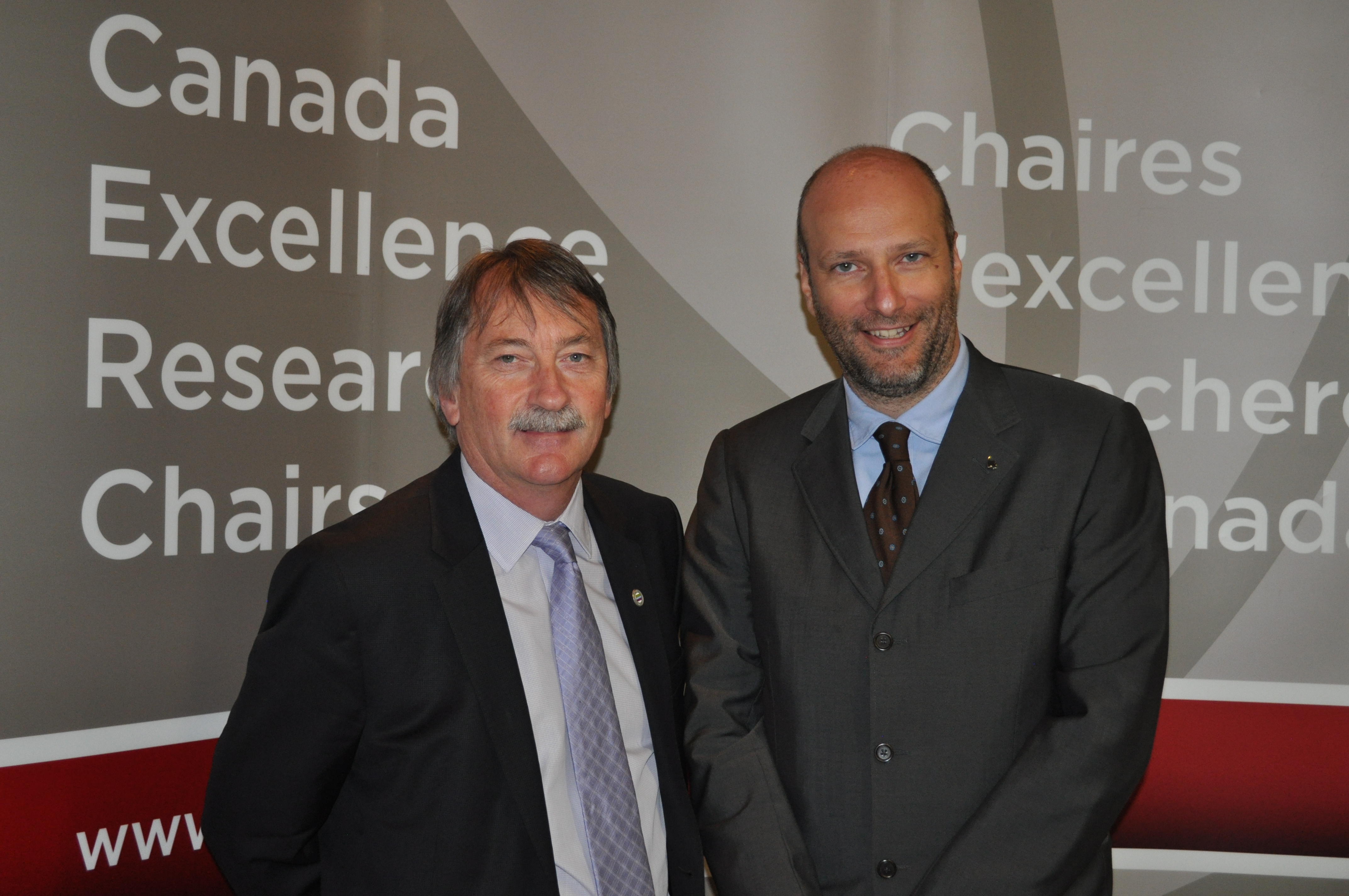 SSHRC president Ted Hewitt and Canada Excellence Research Chair in Data Science for Real-Time Decision-Making Andrea Lodi