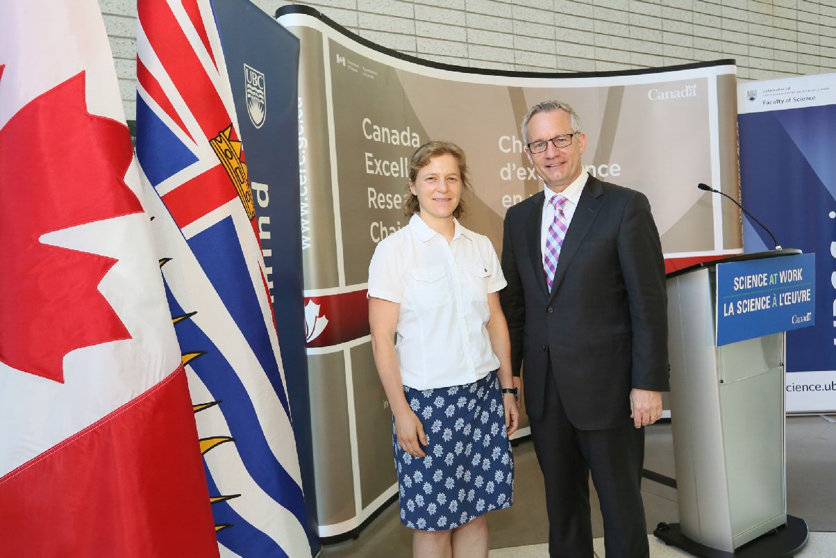 Jennifer Hoffman, Canada Excellence Research Chair in Quantum Materials and Devices Based on Oxide Heterostructures and Minster of International Trade Ed Fast   