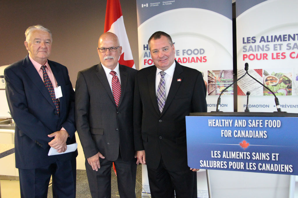 [From left to right] Michael Trevan, Chairman of the Board, Safe Food Canada, Brian Sterling, President and Chief Executive Officer, Safe Food Canada and Brad Butt, Member of Parliament for Mississauga Streetsville at Safe Food Canada's Learning Partnership announcement