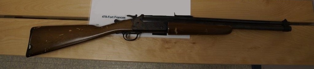 Firearm seized by CBSA officers at the Fort Frances port of entry on September 12, 2016.