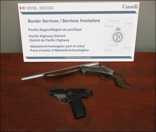A handgun and sawed-off shotgun were discovered and seized by border services officers at the Abbotsford-Huntingdon POE on September 3, 2016. 
 
