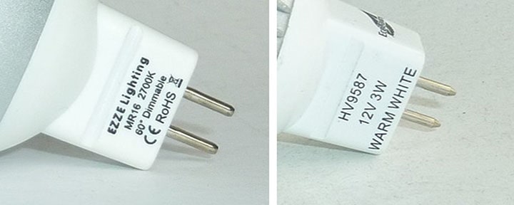 Mentions de température de couleur sur des lampes à DEL, « 2 700 K » à gauche et « warm white » (blanc chaud) à droite