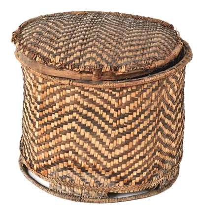 African basket with its damaged lid.