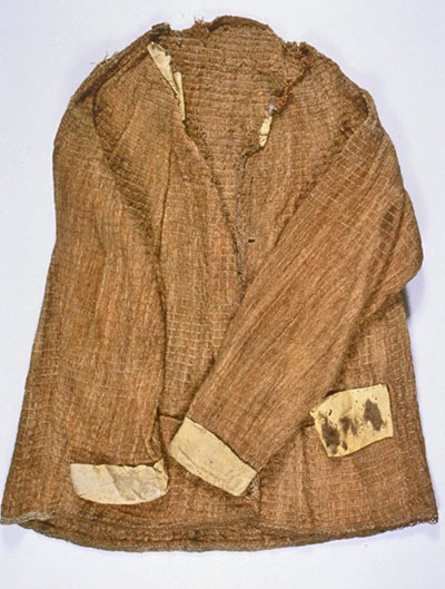 A jacket made of cedar bark (probably yellow cedar).