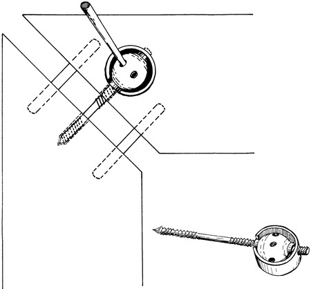 Illustration of turnbuckle hardware on a turnbuckle stretcher.