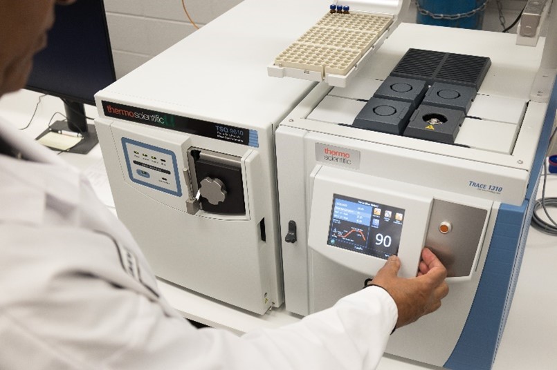 Gas chromatography triple mass spectrometry equipment
