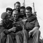 Le 2e Bataillon, PPCLI, à bord du navire qui le conduira en Corée, novembre 1950. (Bibliothèque et Archives Canada/e010836621)