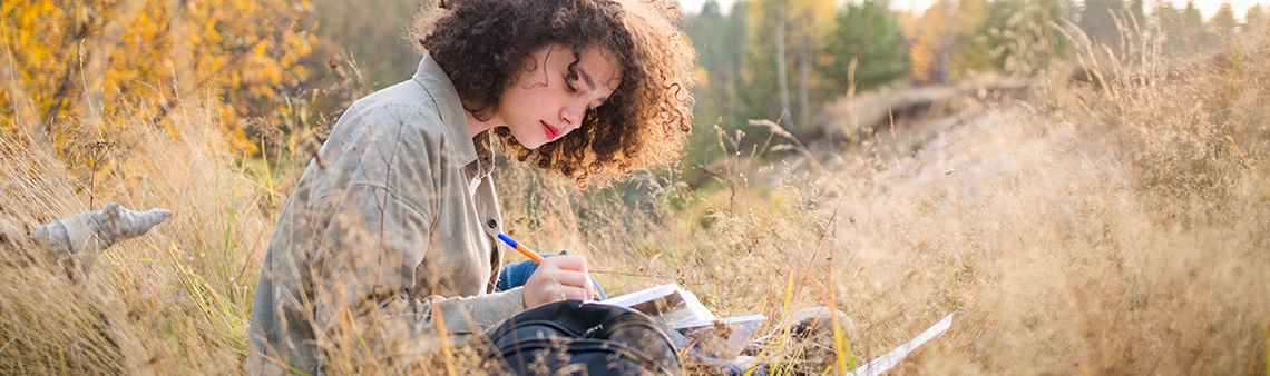Vote for your favourite youth reporter! 