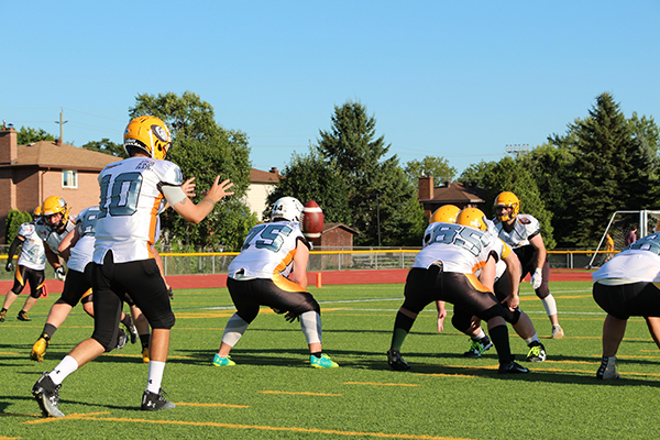 Starting quarterback for the North Bay Bulldogs Captain Jordan Heather