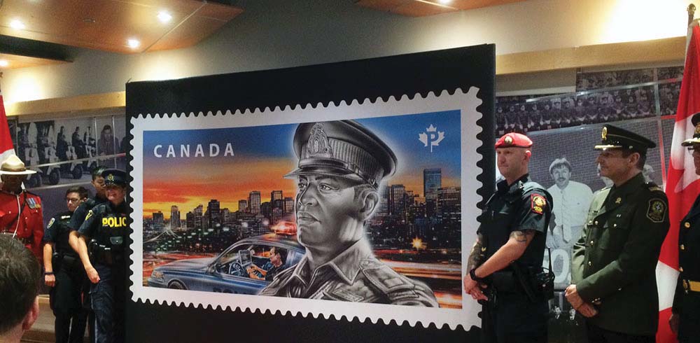 Dévoilement du timbre en l’honneur des policiers et des employés civils qui appuient les services de maintien de l’ordre