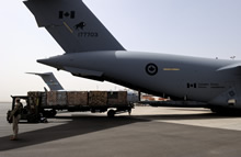 Bamako, Mali, 01 February 2013 - Pallets are unloaded from a Canadian Armed Forces CC-177 Globemaster III aircraft in Bamako, Mali. The aircraft is transporting supplies to Mali for the French military. (Photo by Sergeant Matthew McGregor, Canadian Forces Combat Camera)