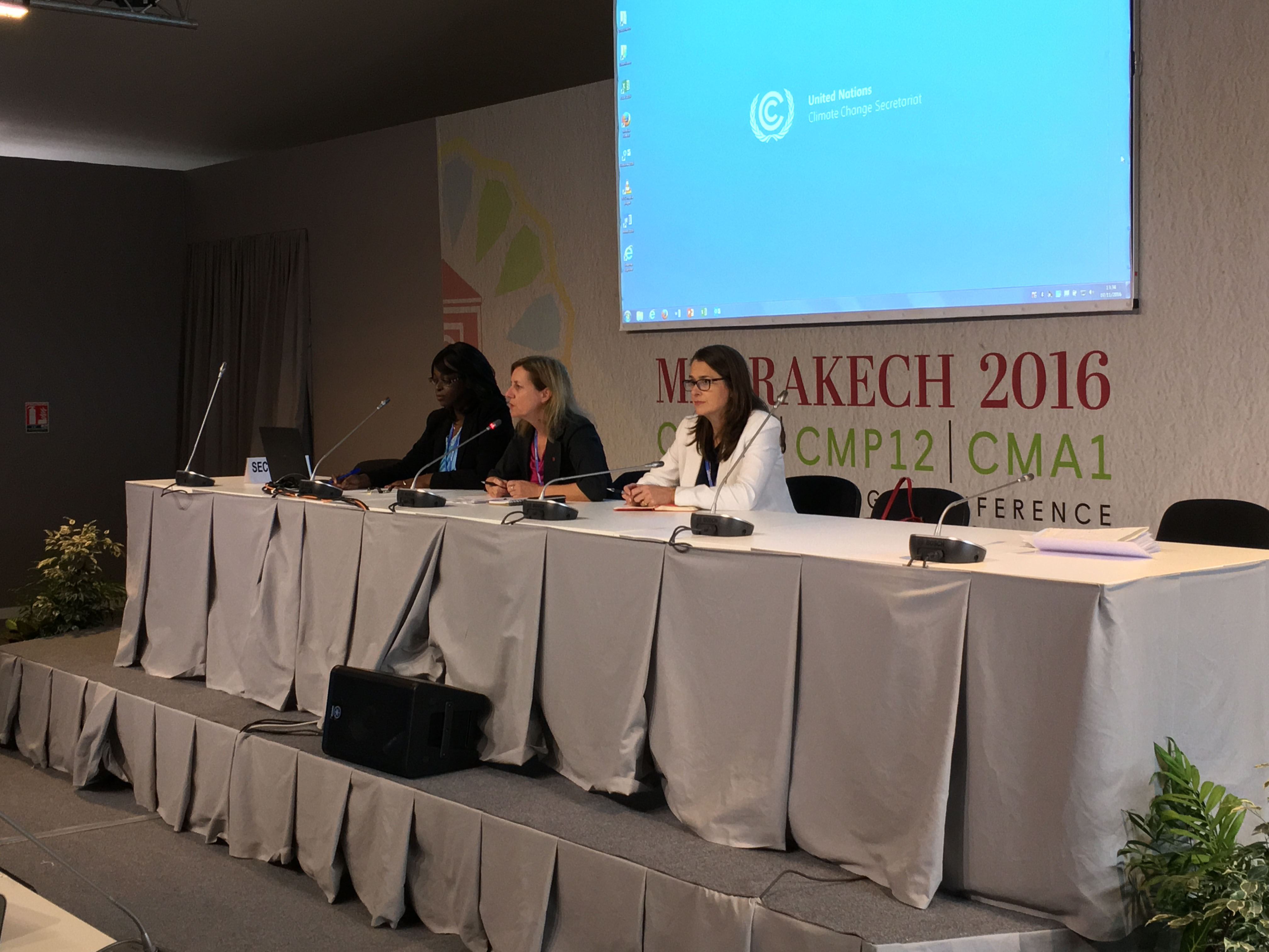 Louise Métivier, Canada’s Chief Climate Change Negotiator, and other Government of Canada officials present at a briefing of Canadian stakeholders at COP22.