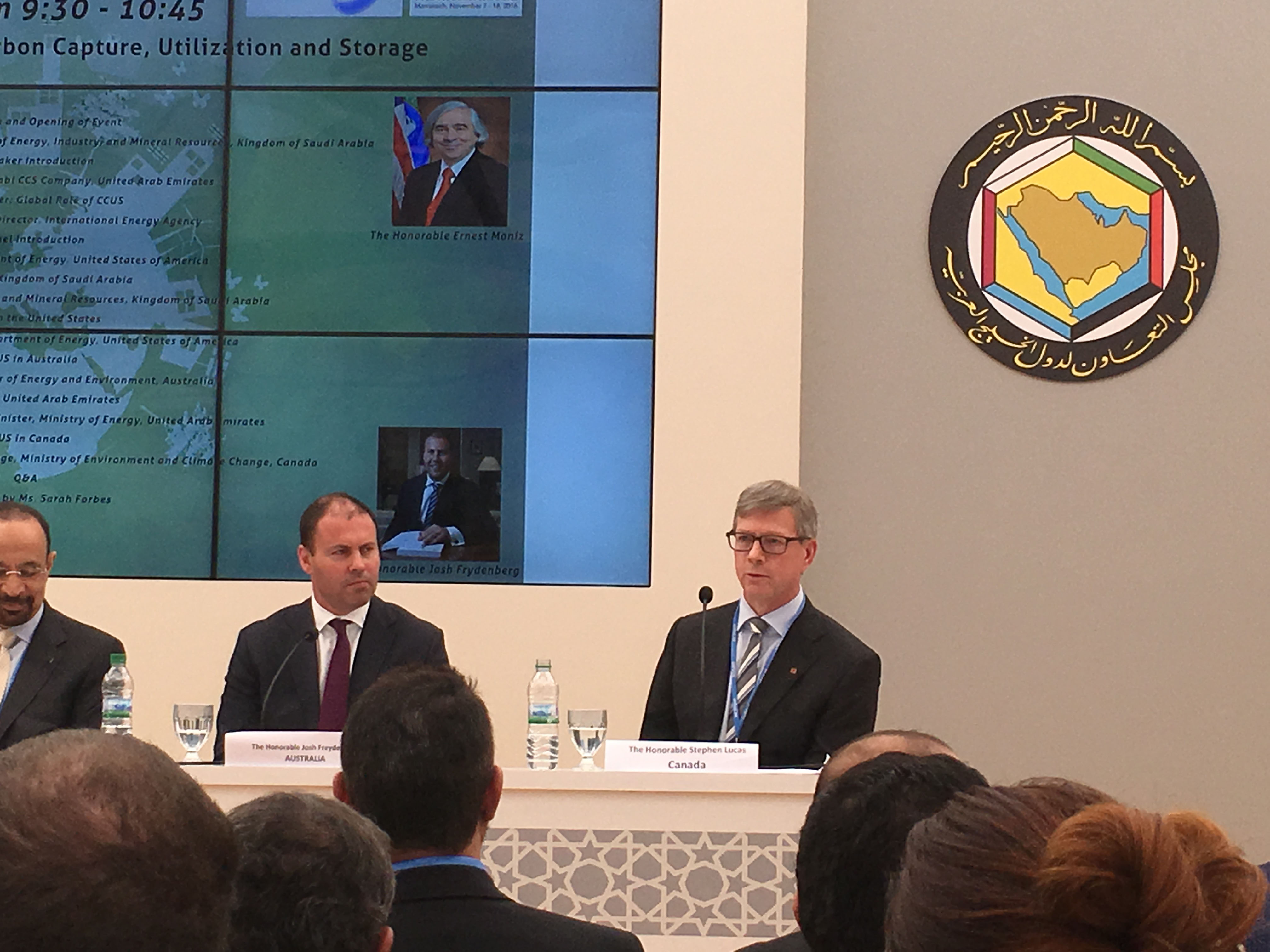 Stephen Lucas, Senior Associate Deputy Minister for Climate Change, taking part in the carbon capture and storage event at COP22.