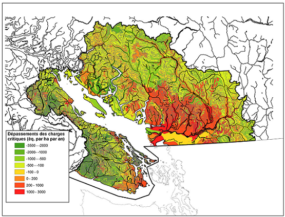 Figure 12.10 Dépassements (éq. par an) des charges critiques des sols dans le bassin de Georgia fondés sur un critère de zéro perte de cations basiques (Nasr et al., 2010) d’après le total des dépôts moyens annuels de soufre pour la période 2004-2006 du modèle CMAQ. Les valeurs positives indiquent les régions où les dépôts sont supérieurs à la charge critique, ce qui révèle des effets négatifs potentiels. (Voir la description ci-dessous)