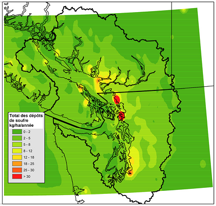 Figure 12.3 Total des dépôts annuels modélisés de soufre dans le bassin de Georgia/Puget Sound à une résolution de la grille de 4 km sur 4 km, à l’aide d’un inventaire des émissions atmosphériques de 2000. Carte produite en utilisant les données du modèle CMAQ provenant de l’Université de la Colombie-Britannique (2007). (Voir la description ci-dessous)