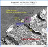 Image RADARSAT-2 du plateau Ward Hunt prise le 14 août 2010, 20:47Z.