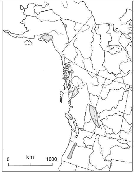 La figure 2 illustre l'aire de répartition nord américaine et mondiale du néphrome cryptique, qui s'étend de l'Alaska à la Colombie Britannique et, vers le sud, de la frontière de la Colombie Britannique jusqu'à l'État de Washington et à l'Orégon.