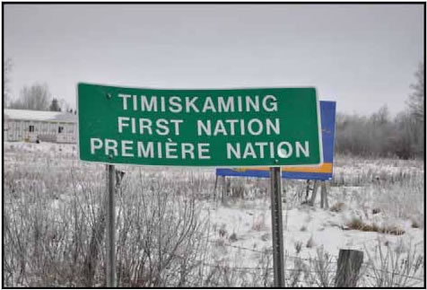 Panneau de signalisation routière - Première Nation de Timiskaming.