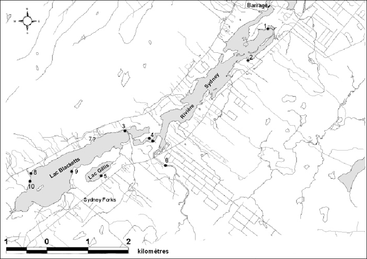 Figure 4. Sites des recensements de mulettes effectués dans la rivière Sydney, dans le comté du Cap-Breton (Nouvelle-Écosse), par Clarke et Meachem Rick (1963), par le personnel du Musée d’histoire naturelle de la Nouvelle-Écosse jusqu’en 1999 (1-8), et par K. White (deux bancs de moules denses recensés en 2002, 9 et 10). Voir le texte pour plus de détails.