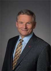 Alan Kerr, Vice-président, Services intégrés et dirigeant principal des finances