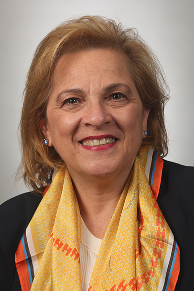 Lena Metlege Diab, Minitre de l’Immigration, des Réfugiés et de la Citoyenneté