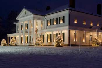 Christmas lights Charlottetown (Prince Edward Island): Side of the Government House