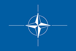 le drapeau de l'Organisation du Traité de l'Atlantique Nord