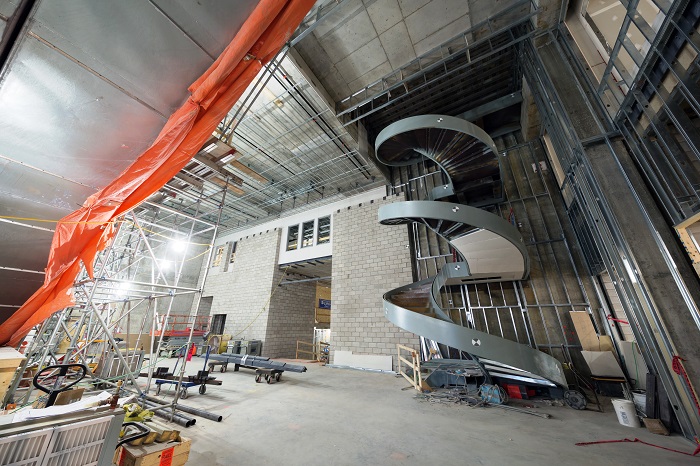 Voir image agrandie de l'atrium de l'édifice Wellington pendant la construction