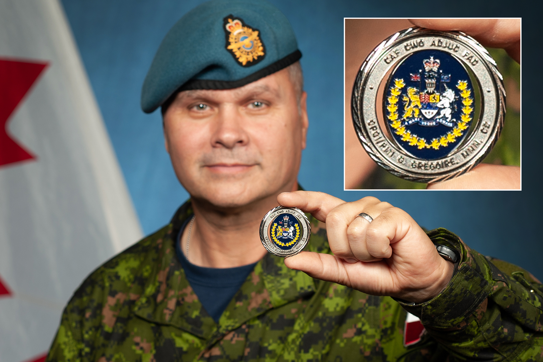 Warrant Officer Stephan Jaworski, proudly displays the CAF Chief’s coin he was presented on 24 June, 2021. Photo:  Corporal Robert Ouellette, 22 Wing Imagery Section.