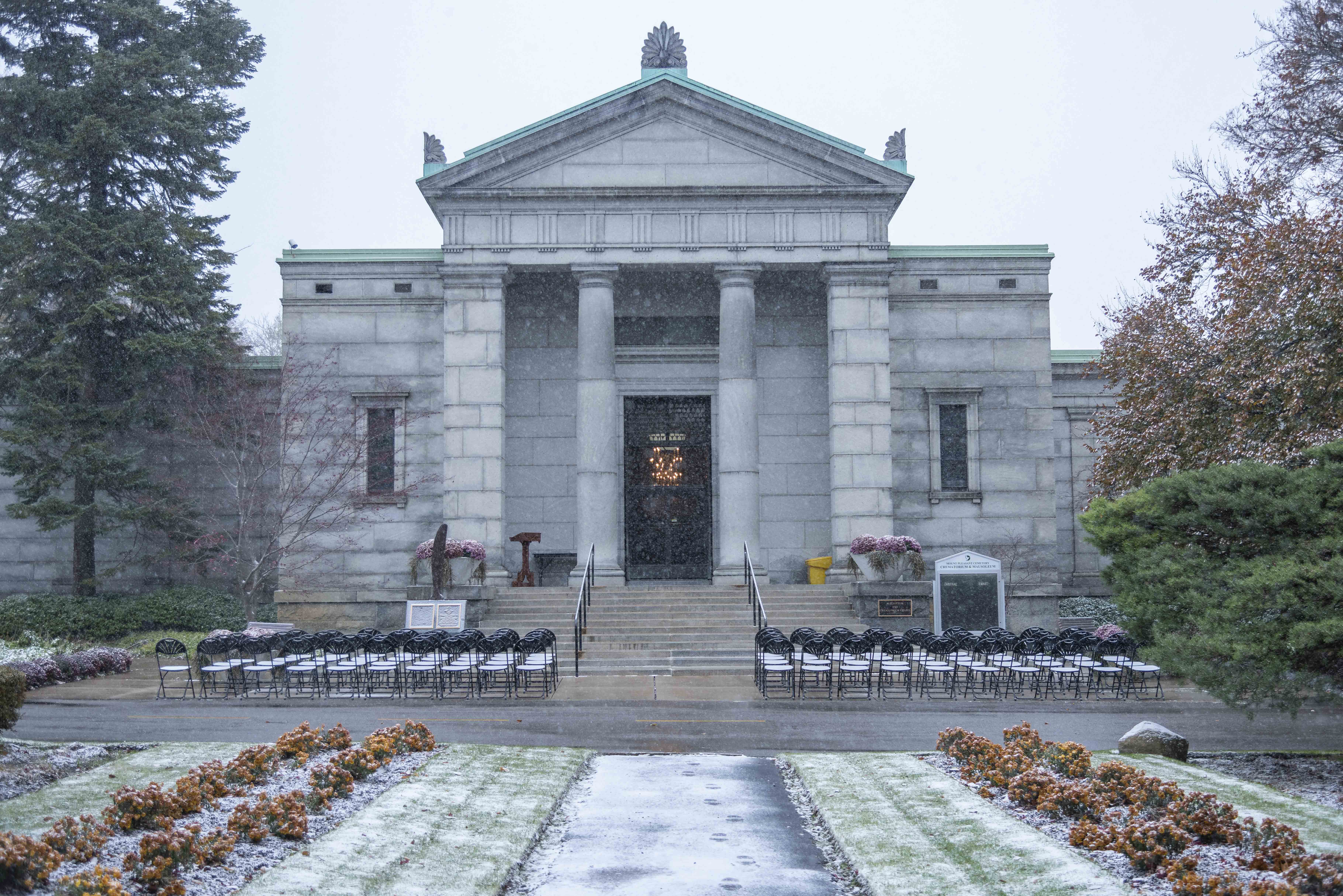 All is in readiness for the 2019 Remembrance Day ceremony in front of the mausoleum at Mount Pleasant Cemetery, Toronto, where Wing Commander William Barker, VC, is interred. PHOTO: Corporal Lynette Ai Dang, BM10-2019-0359-001