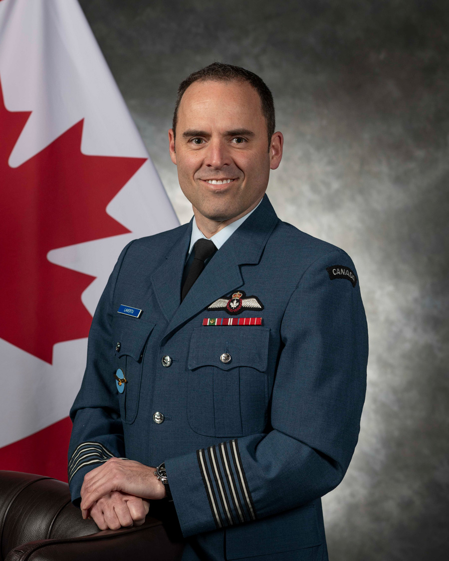 Colonel François Lavertu, CD