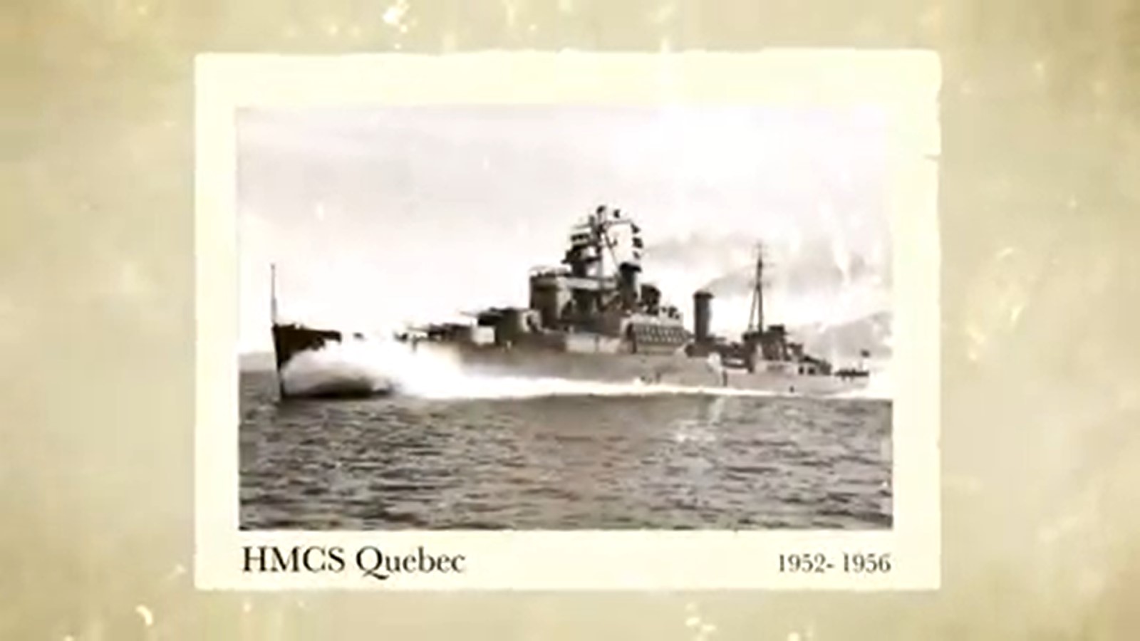 Diapositive - Écoutez le Capc (à la retraite) Roland Leduc parler du temps où il a servi à bord du NCSM Québec.