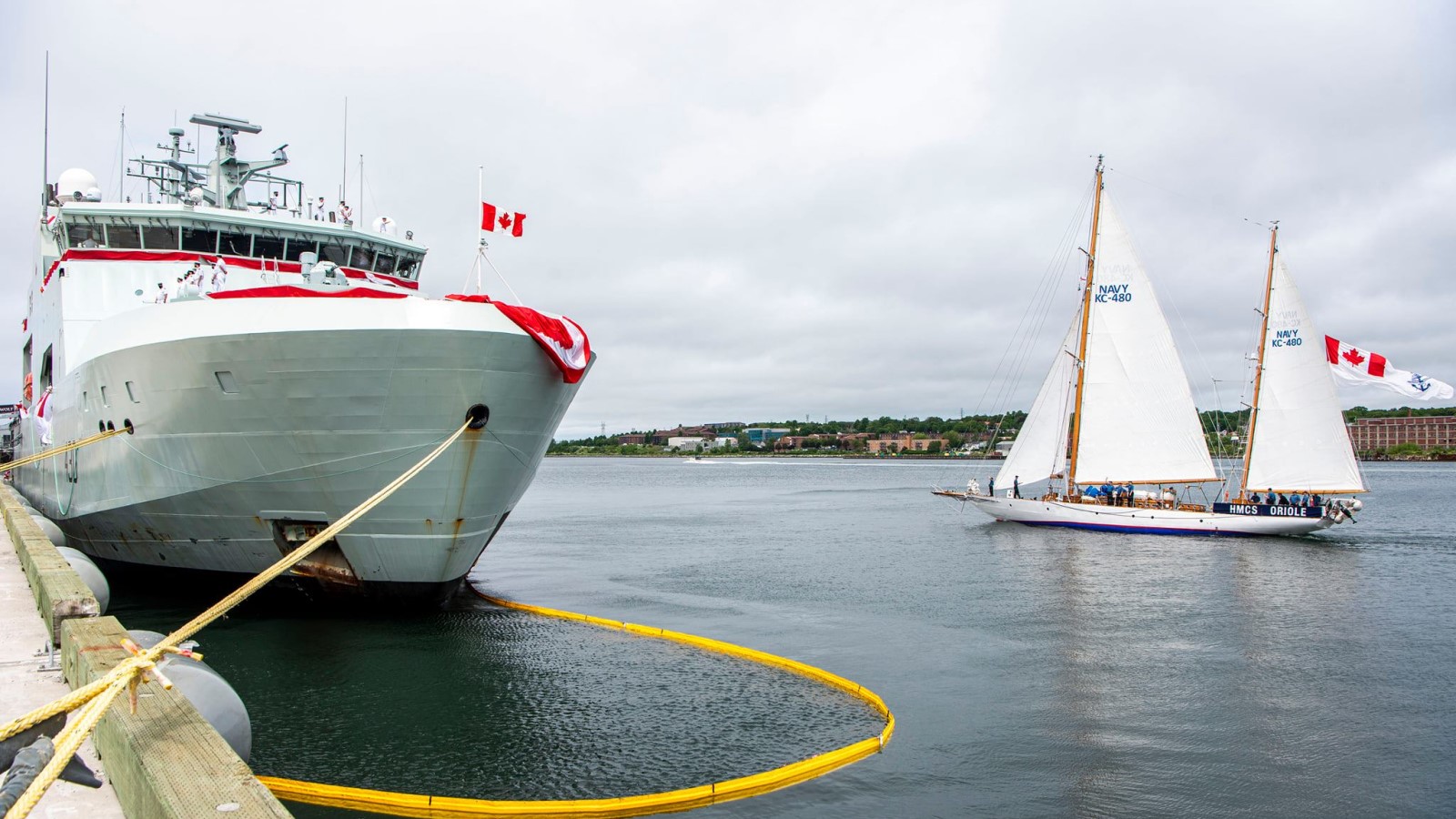 Slide - HMCS Harry DeWolf and HMCS Oriole