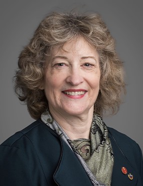 Sénatrice Pat Duncan (Yukon), GSI (Groupe des sénateurs indépendants)