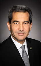 Pierre Paul-Hus (Québec–Charlesbourg–Haute-Saint-Charles) : Conservateur membre
